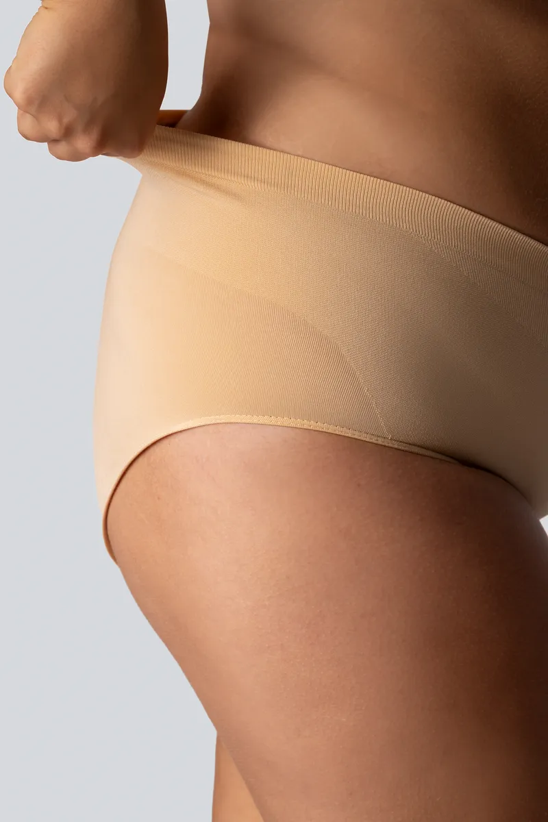 QUEEN SIZE MID-WAISTED SMOOTHWEAR BRIEFS CHAMPAGNE PEARL - 2