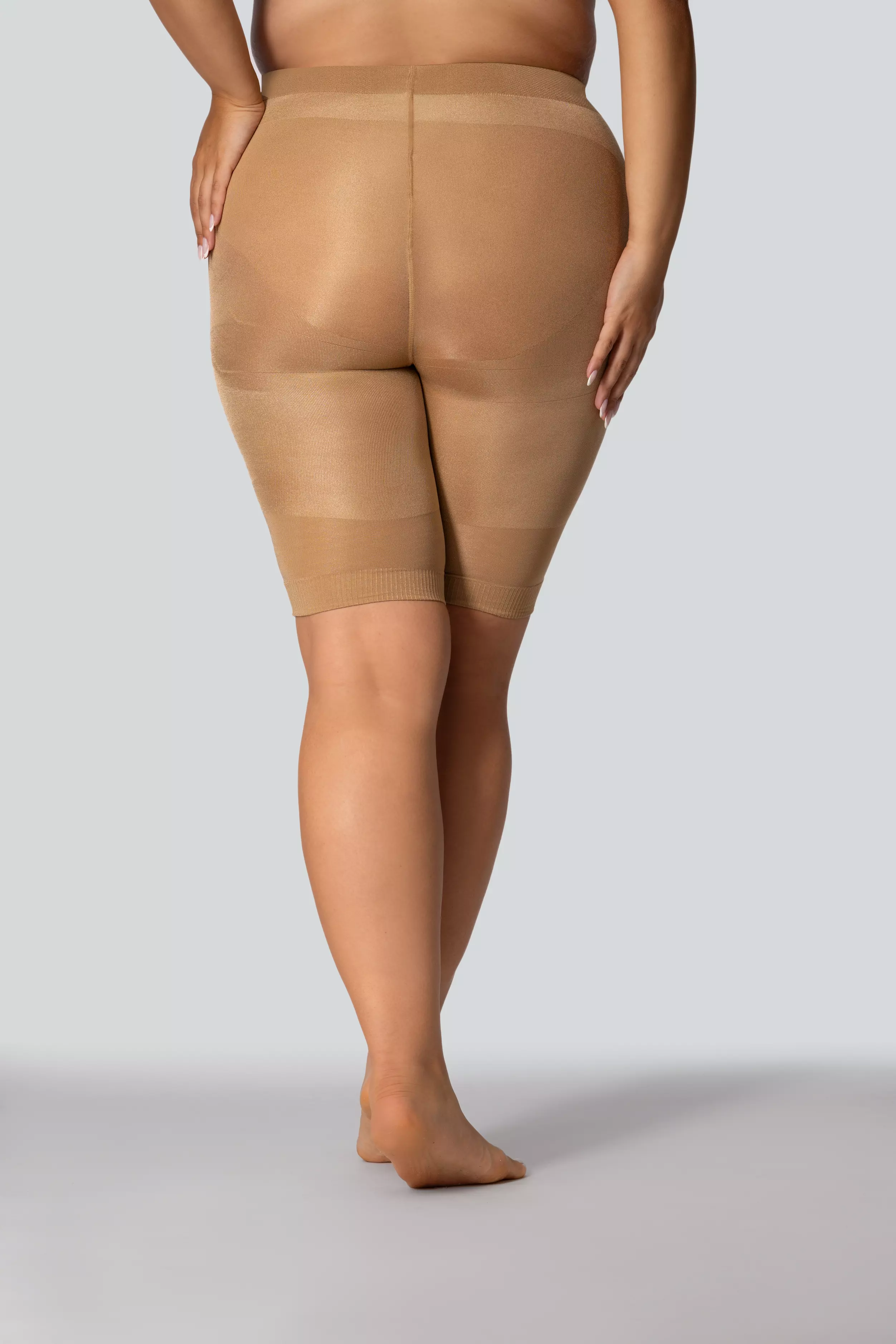 QUEEN SIZE SZORTY MID-WAISTED SMOOTHWEAR GOLDEN PEARL - 3